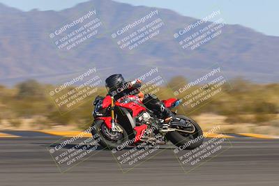 media/Feb-04-2023-SoCal Trackdays (Sat) [[8a776bf2c3]]/Turn 9 Side (130pm)/